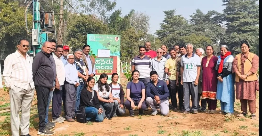 Adamya Chetana’s Green Sunday volunteers in a group photo